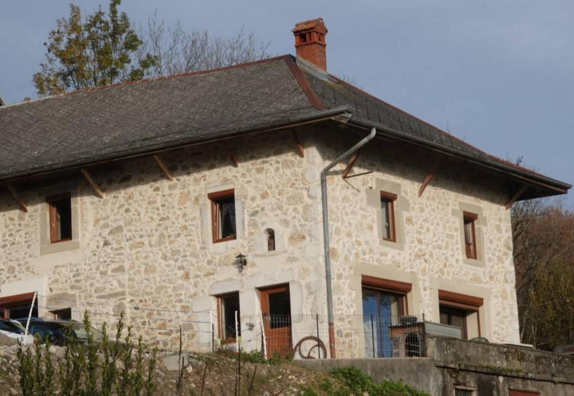 Hotel Les Bellevues Moye Exterior foto